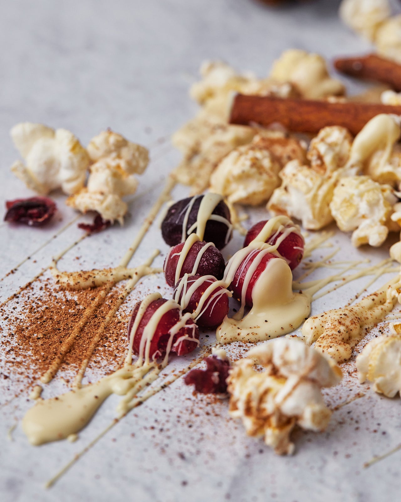 Solstice Cranberry & White Chocolate popcorn